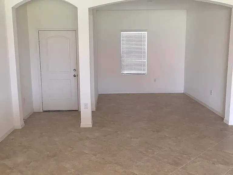 227 Cassano Dr — Photo 5