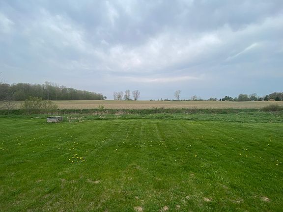 3rd image of 1164 S Overland Dr