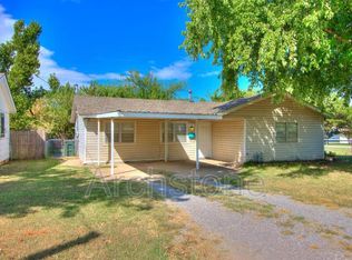 501 S Santa Fe Dr, Edmond, OK 73003