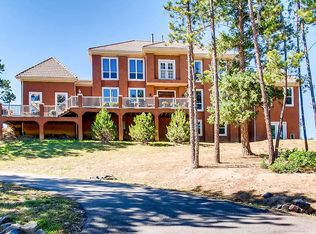 1400 Kenosha Dr, Larkspur, CO 80118