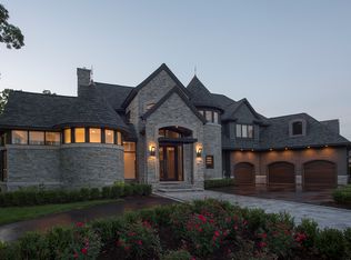 2936 Turtle Pond Ct, Bloomfield, MI