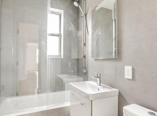 1919 Robbins St, Santa Barbara, CA 93101