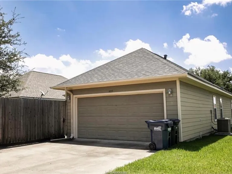 4219 Candace Ct — Photo 12