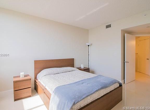 4th image of 1330 West Ave APT 912