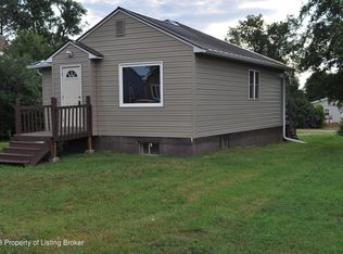 108 4th Ave W, Lemmon, SD 57638