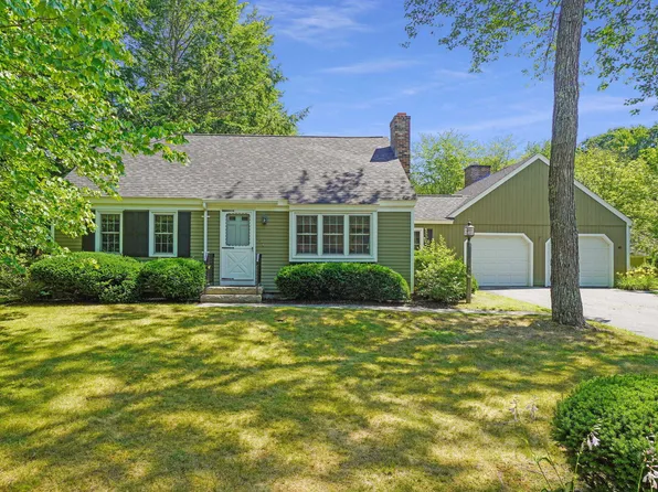 51 Applegate Lane #51, Falmouth, ME 04105