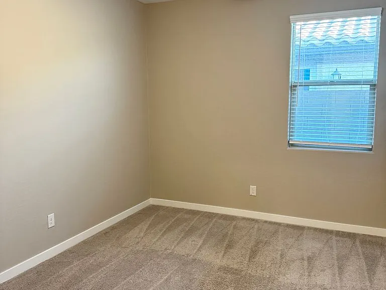 19624 W Badgett Ln — Photo 17