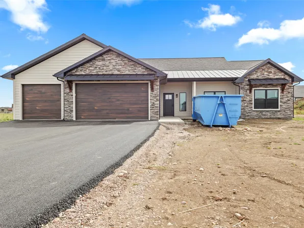 56 Platinum Ln, Great Falls, MT 59405