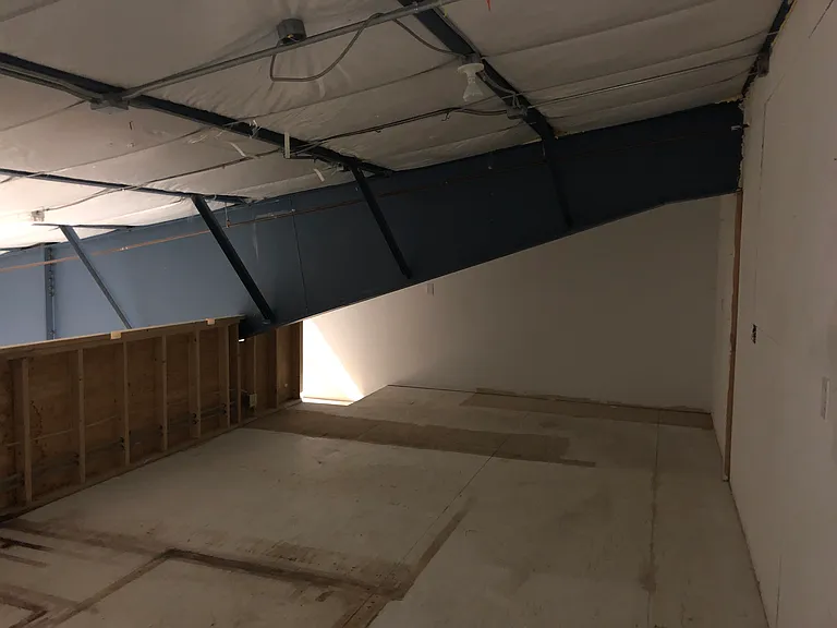 1900 Main St #2 — Photo 3