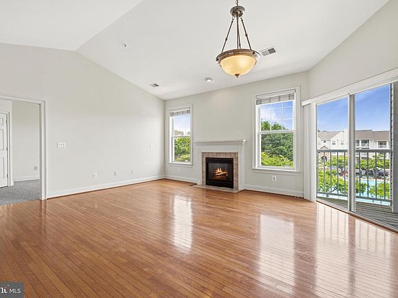 4th image of 7402 Chadwell Cir Unit 301