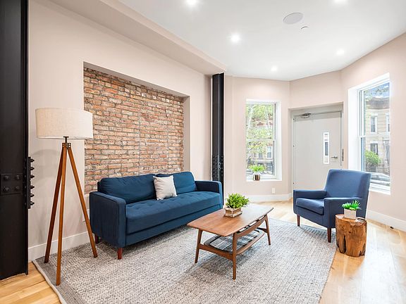 3rd image of 1421 Hancock St #1A