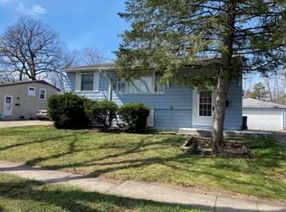 3116 Wakefield Dr, Carpentersville, IL 60110