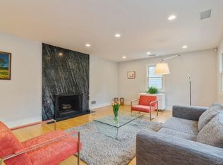 200 Old Army Rd, Scarsdale, NY 10583