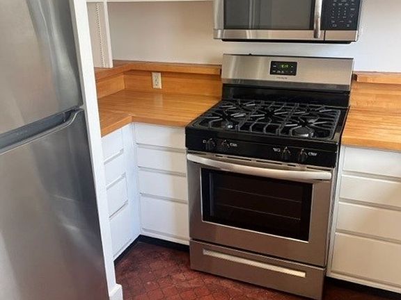 5th image of 2611-2615 Octavia St #2615OCTAV