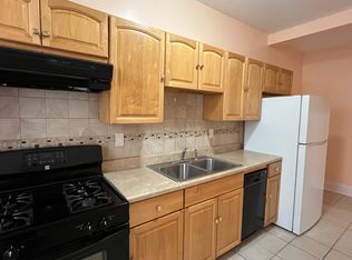 148 37th St APT A3, Union City, NJ 07087
