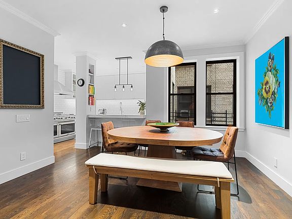 4th image of 325 E 80th St #2EF