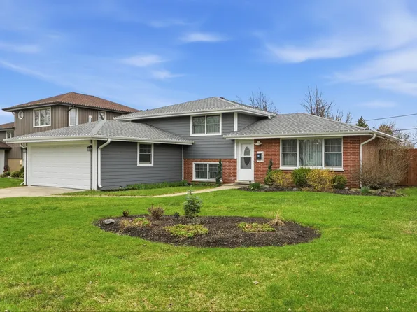 9209 W 147th St, Orland Park, IL 60462