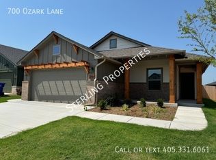 700 Ozark Ln, Norman, OK 73069