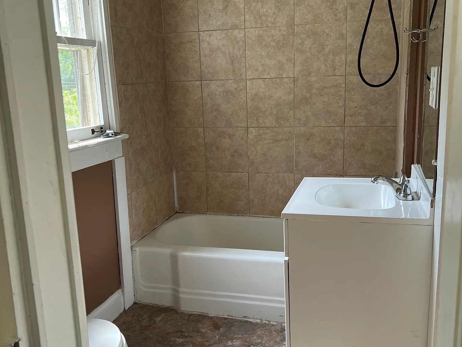 525 Virtue Rd — Photo 4