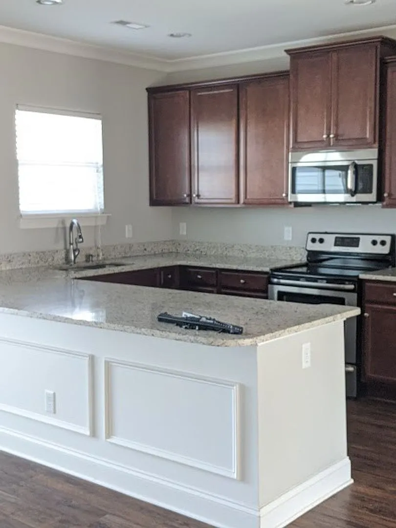 End Unit 3-Bedroom Townhome in Concord — Photo 4