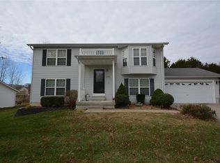 1036 Wrigley Cir, Warrenton, MO 63383