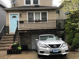 119 W 13th St, Bayonne, NJ 07002