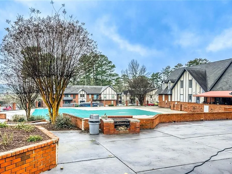 6851 Roswell Rd #A5 — Photo 25