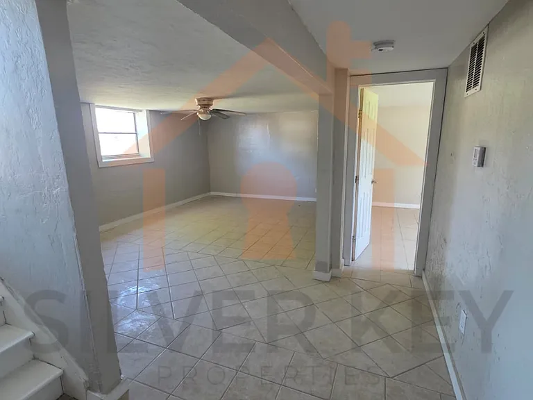 5306 NW Elm Ave — Photo 16