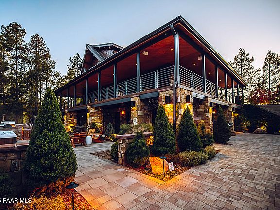 2nd image of 2505 E Old Miner Rd