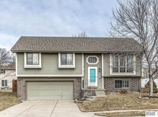 15524 Margo St, Omaha, NE 68138