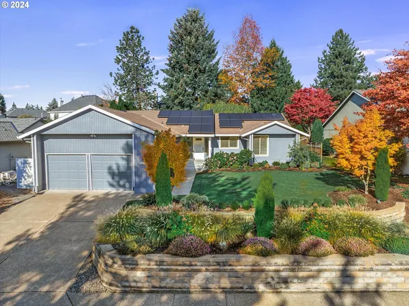 12725 NW Lovejoy St, Portland, OR 97229