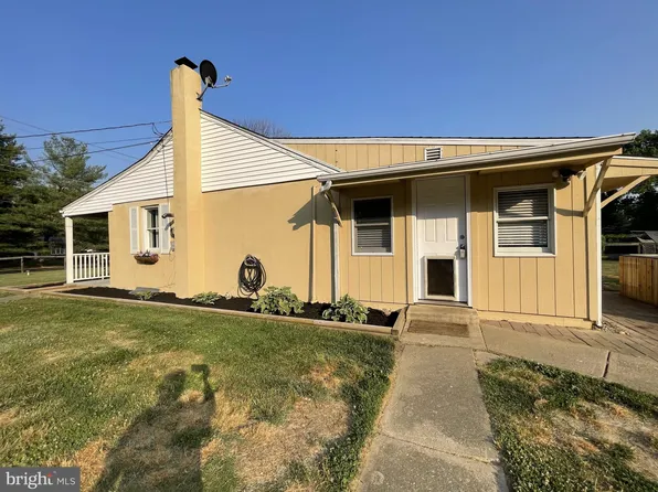 65 Maloney Rd, Elkton, MD 21921