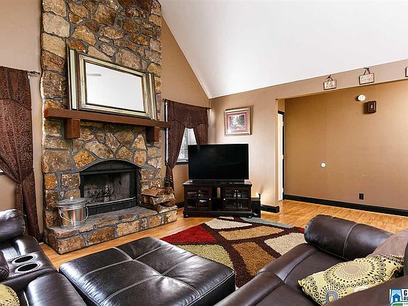5th image of 237 Driftwood Cir