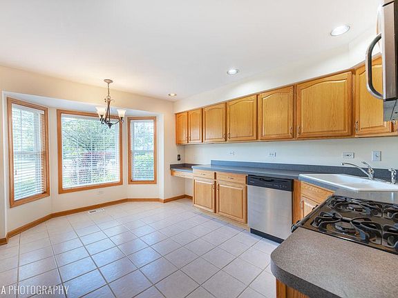 5th image of 744 Kresswood Dr #744