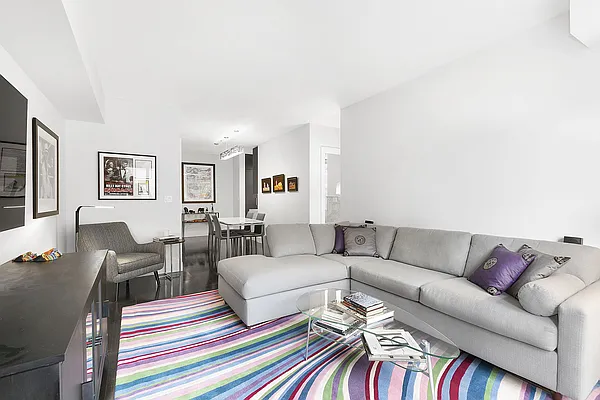 Sold by Compass | media 2