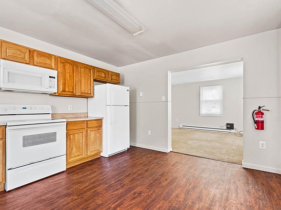 2nd image of 500 Hessian Ave #1