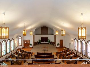 1402 Warford St, Perry, IA 50220