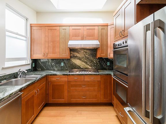 5th image of 323 San Jose Ave
