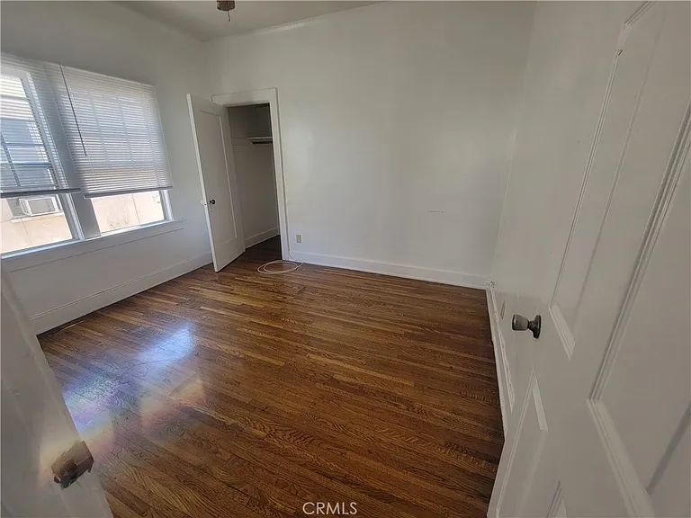2930 W 11th St — Photo 9