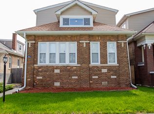 7611 S Clyde Ave, Chicago, IL 60649