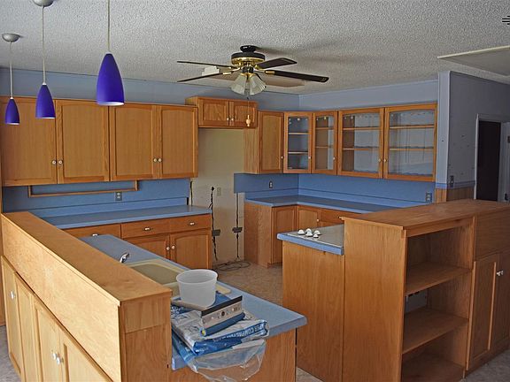 4th image of 310 Craig Ave