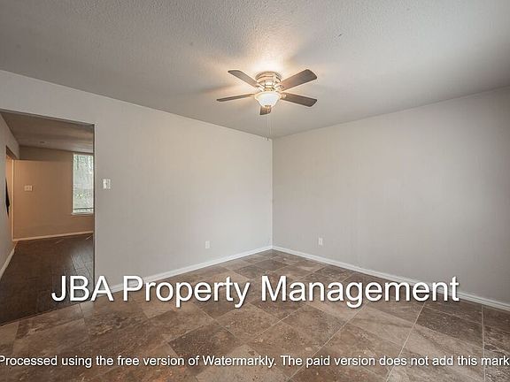 3rd image of 1761 Belshire Ct