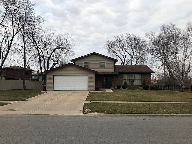 1st image of 4225 177th St