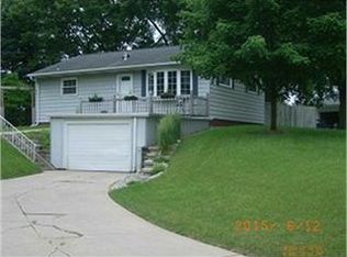 1012 Top O Hollow Rd, Ames, IA 50010