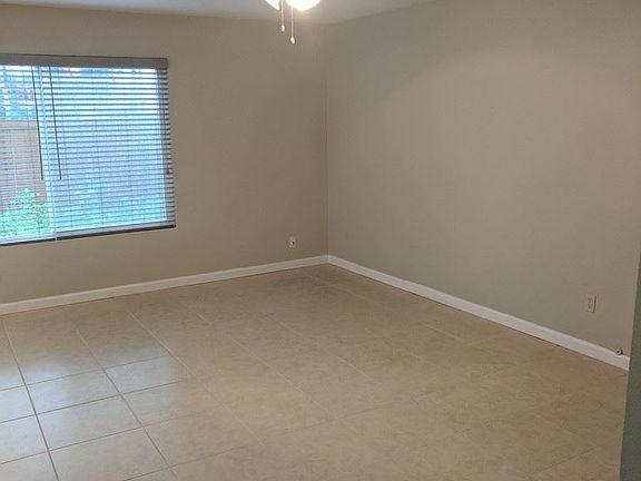 5th image of 1971 E Washington Ave APT 7