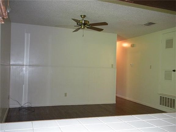 4th image of 11506 Indianhead Dr #A
