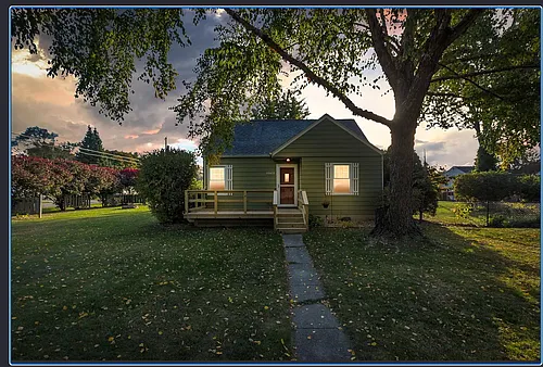 15422 Fairfield St Photo 1