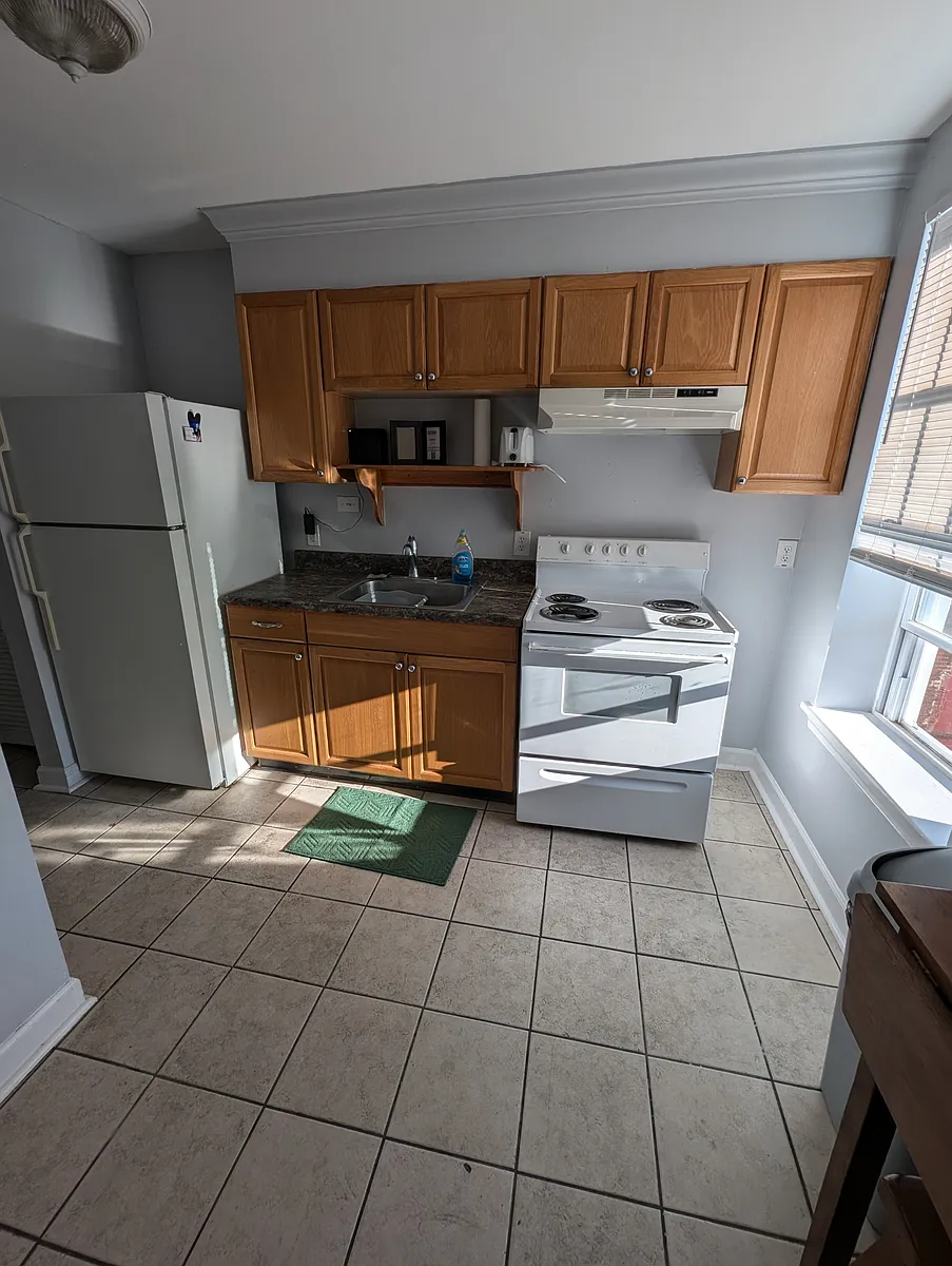 Building Photo - 37 E Baltimore St #2FAAPT-A