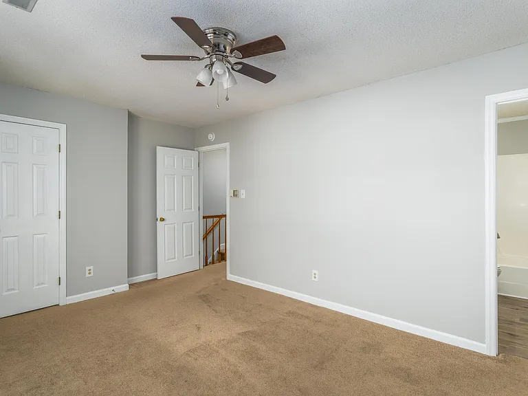 1149 Glendale Dr — Photo 20