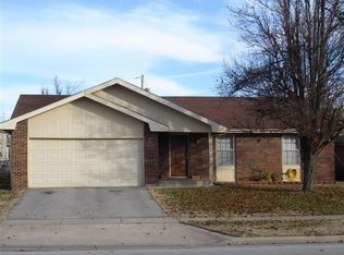 2046 S Grant Ave, Springfield, MO 65807